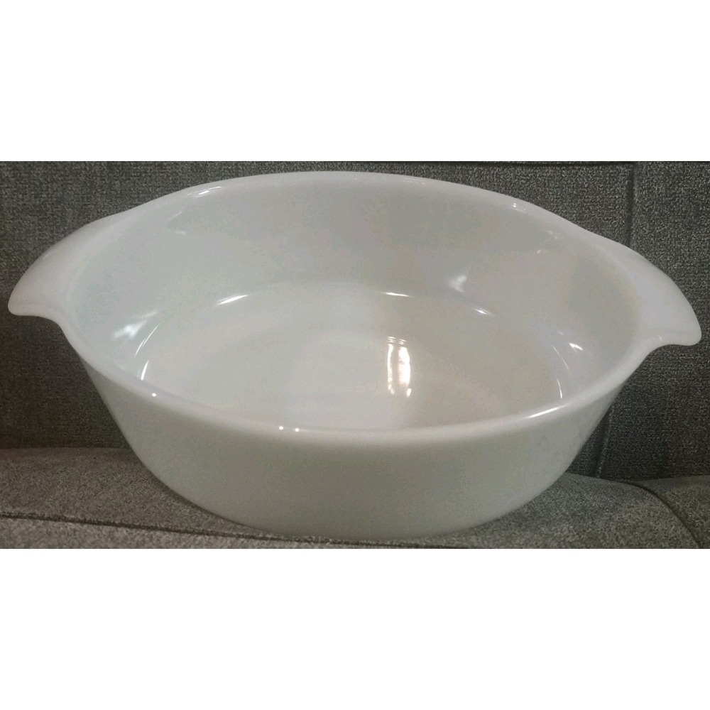 PYREX  White Milk Glass Baking Dish Casserole Vintage